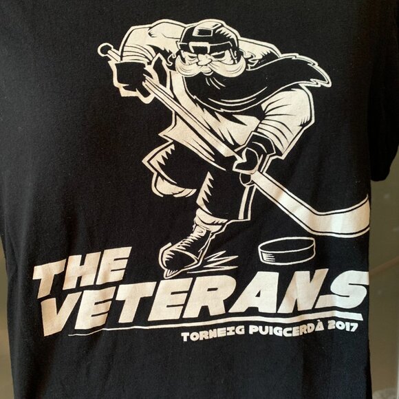 VINTAGE - Hockey Puigcerda - 2017 black t-shirt - Men Medium NEW - Picture 2 of 7